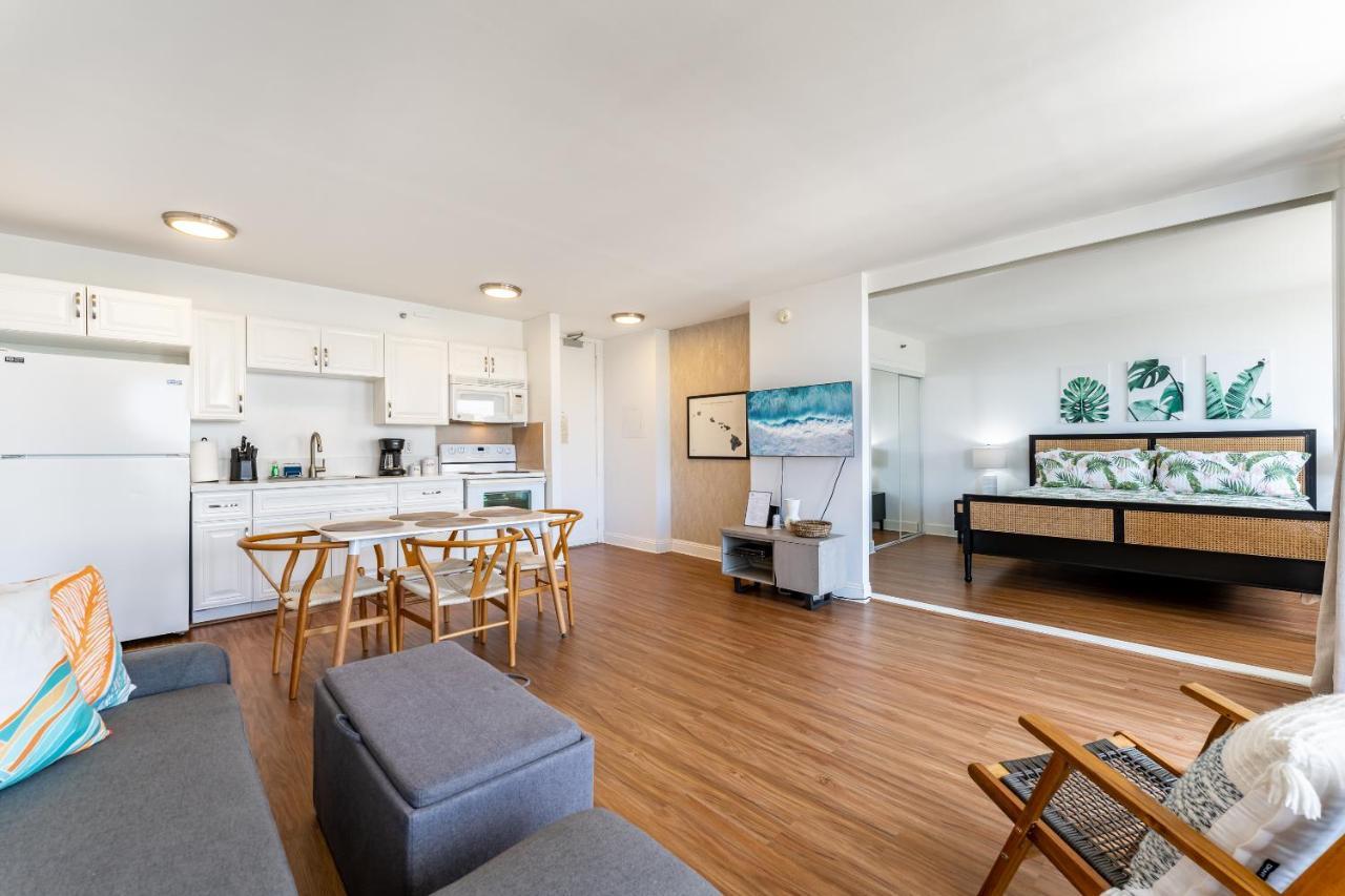 Waikiki Banyan W-ocean Views With Free Parking! Apartamento Honolulu