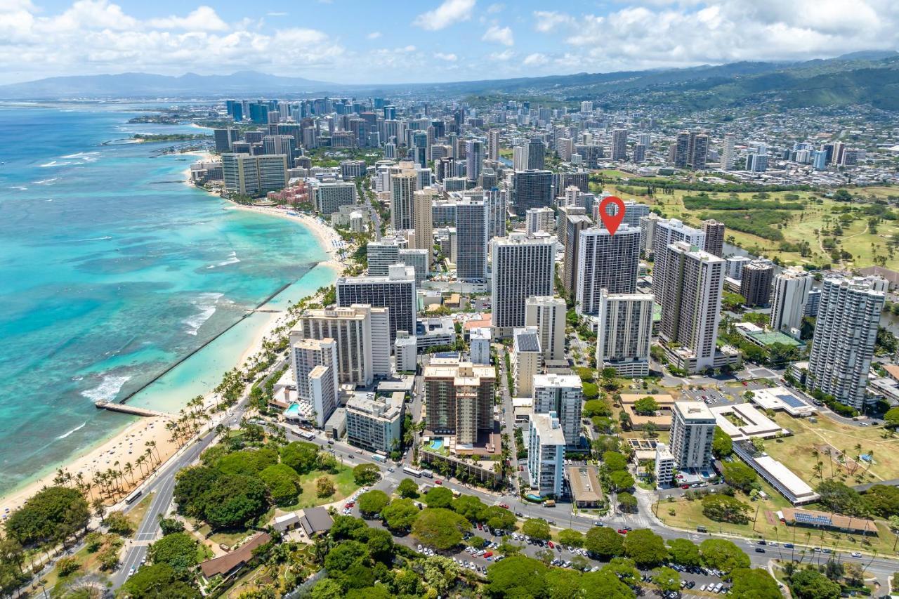 Waikiki Banyan W-ocean Views With Free Parking! Apartamento Honolulu