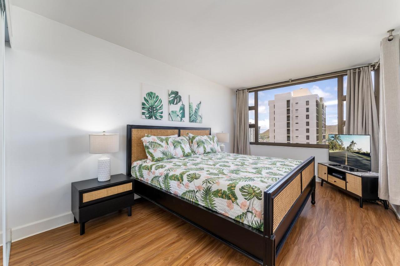 Apartamento Waikiki Banyan W-ocean Views With Free Parking!